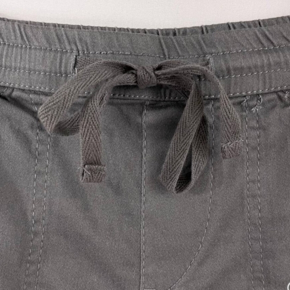 Supplies by UNIONBAY Drawstring Waist Marsha Shorts Solid Grey. New. SMALL - Picture 3 of 10